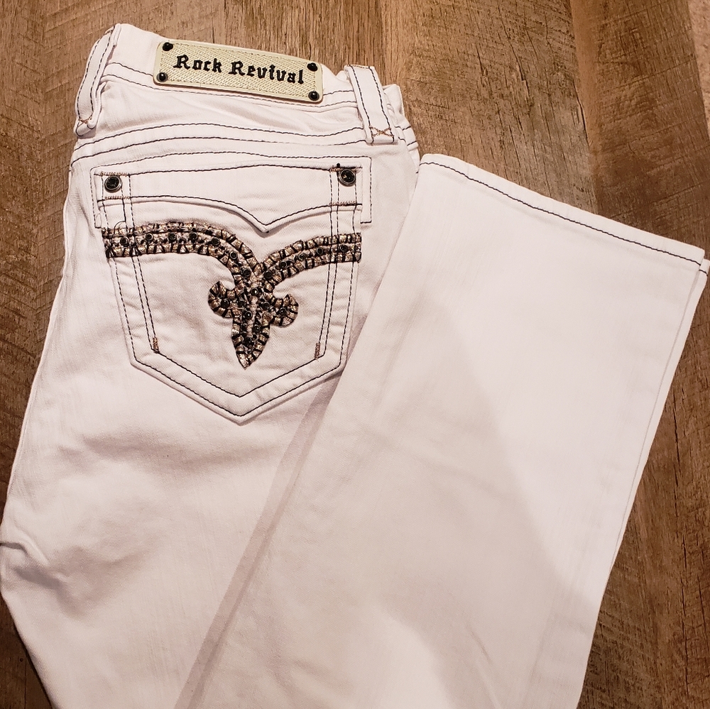 Rock Revival "Vivian" easy crop NWOT